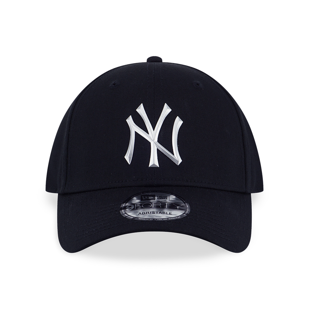 NEW YORK YANKEES METAL BADGE BLACK 9FORTY CAP