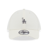 LOS ANGELES DODGERS MLB METAL BADGE CHROME WHITE 9FORTY CAP