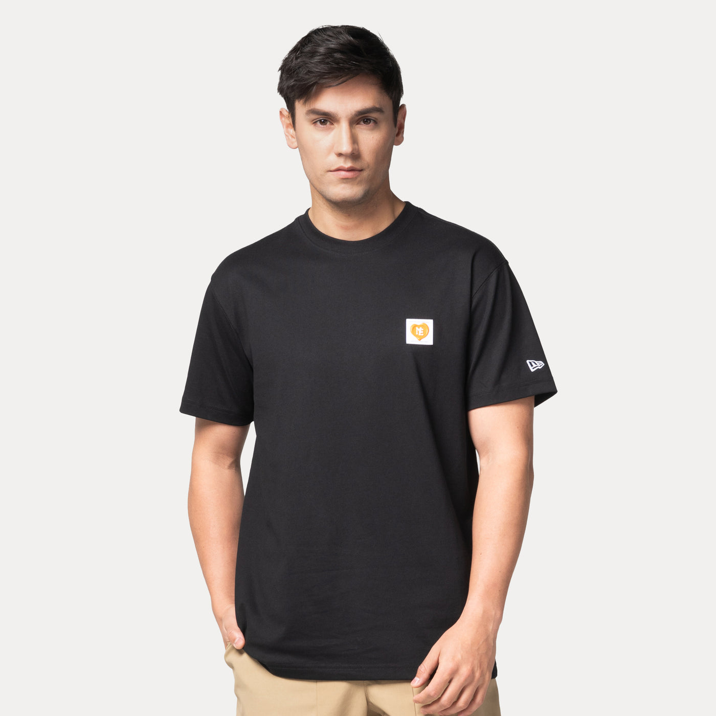 NEW ERA VALENTINE'S DAY BLACK SHORT SLEEVE T-SHIRT