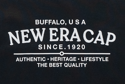 NEW ERA HERITAGE BLACK SHORT SLEEVE T-SHIRT