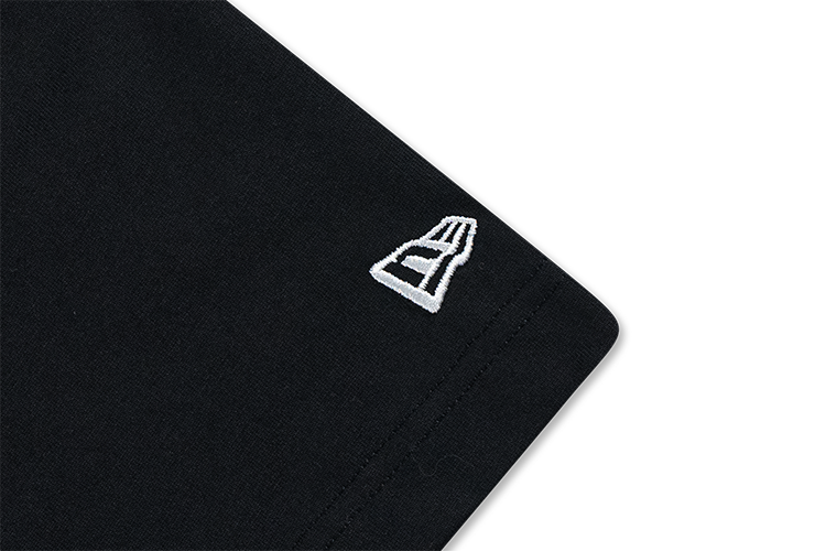 NEW ERA HERITAGE BLACK SHORT SLEEVE T-SHIRT