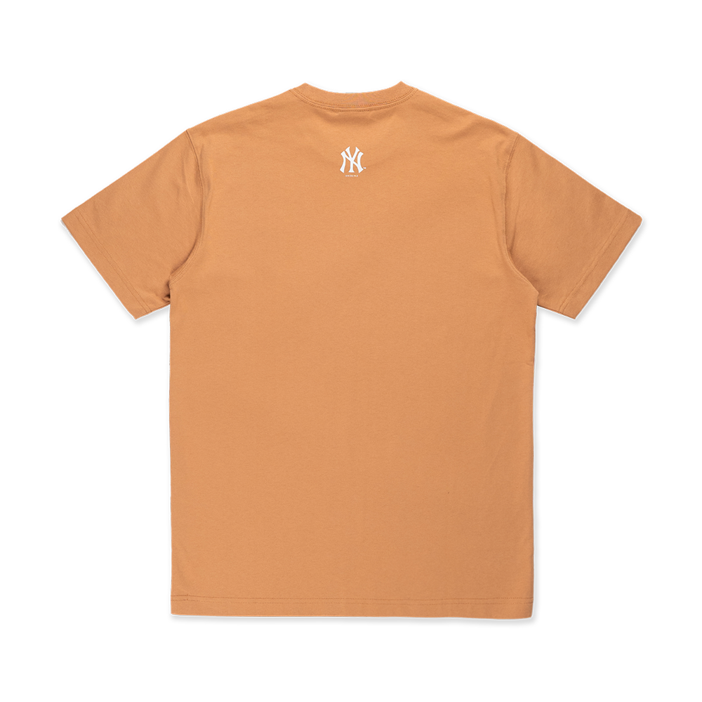 NEW YORK YANKEES MLB GRAPHIC DEEP SAND BROWN SHORT SLEEVE T-SHIRT