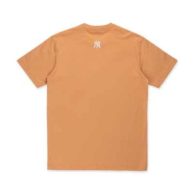 NEW YORK YANKEES MLB GRAPHIC DEEP SAND BROWN SHORT SLEEVE T-SHIRT