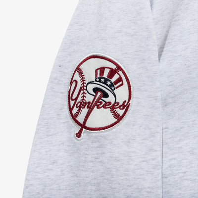 NEW YORK YANKEES TEAM LOGO GRAY SWEATSHIRT