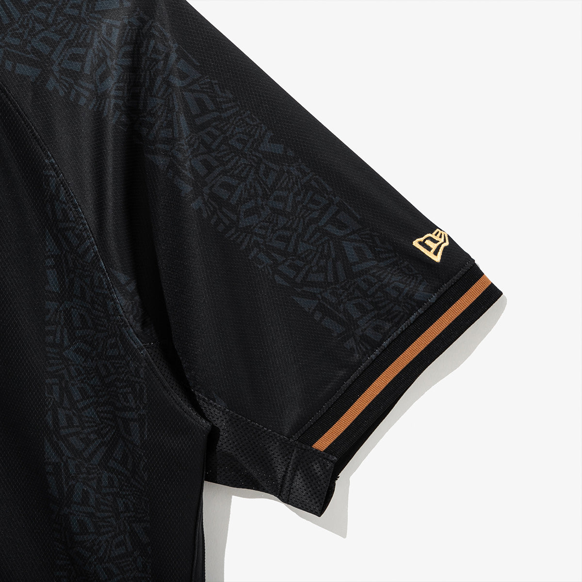NEW ERA BLACK SOCCER JERSEY