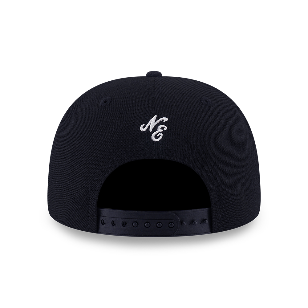 NEW ERA STREET CLASS LAUREL WREATH VISOR BLACK 9FIFTY CAP