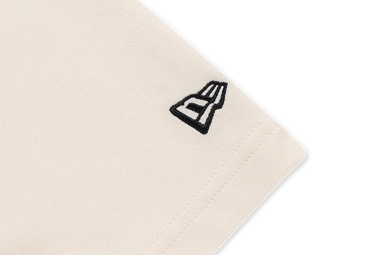 CHICAGO WHITE SOX CHRISTMAS PACK CHROME WHITE SHORT SLEEVE T-SHIRT