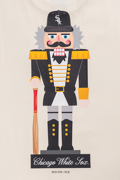 CHICAGO WHITE SOX CHRISTMAS PACK CHROME WHITE SHORT SLEEVE T-SHIRT