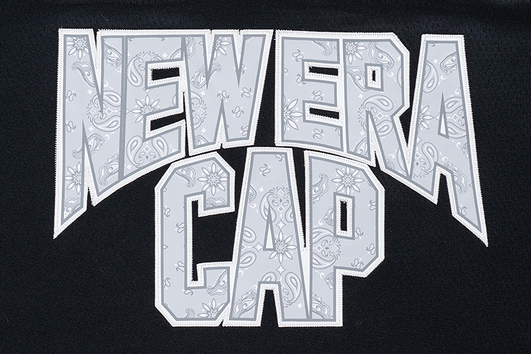 NEW ERA STREET SWING BLACK OVERSIZED SHORT SLEEVE T-SHIRT
