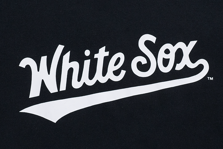 CHICAGO WHITE SOX STREET CULTURE BLACK OVERSIZED SHORT SLEEVE T-SHIRT