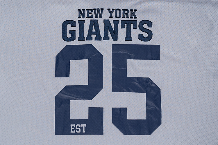 NEW YORK GIANTS NFL HISTORIC DOLPHIN GRAY OVERSIZED SHORT SLEEVE T-SHIRT