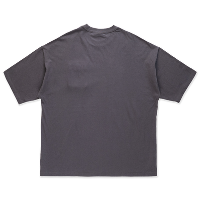 NEW ERA EARTHY SKIN GRAPHITE OVERSIZED SHORT SLEEVE T-SHIRT