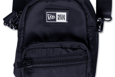 NEW ERA STREET CLASS BLACK SMALL POUCH