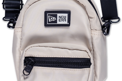 NEW ERA STREET CLASS BEIGE SMALL POUCH