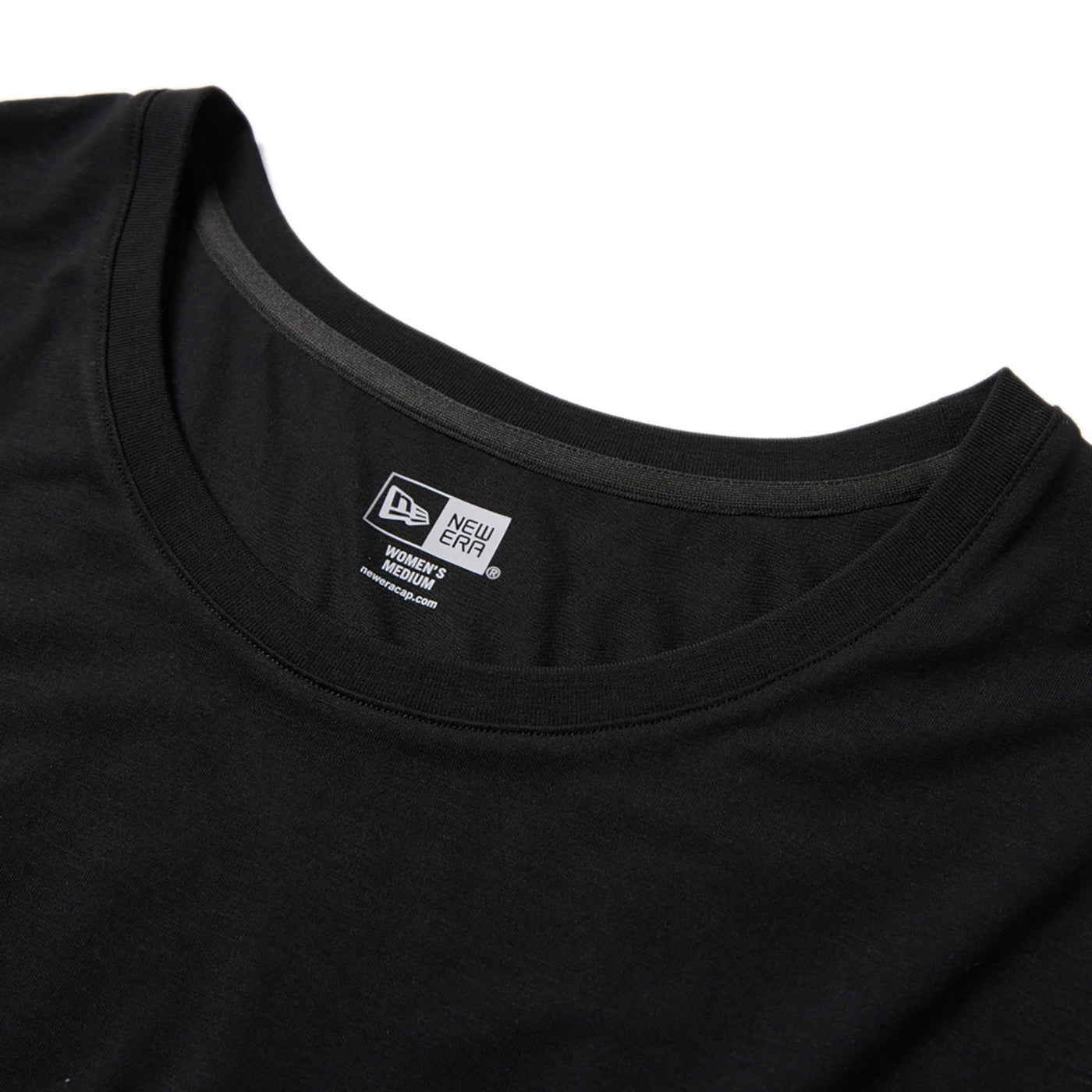 NEW ERA SPLIT-BACK VERTICAL LOGO BLACK WOMEN LONG SLEEVE T-SHIRT