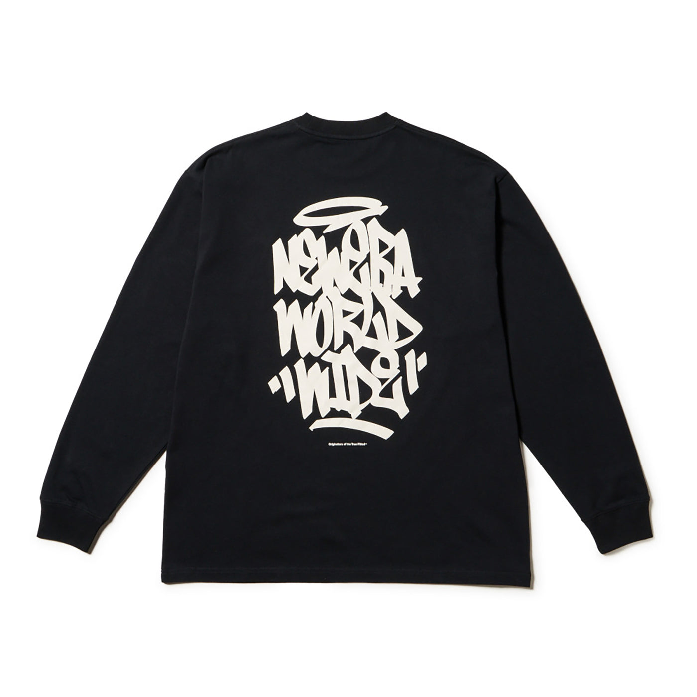 NEW ERA GRAFFITI BLACK OVERSIZED LONG SLEEVE T-SHIRT