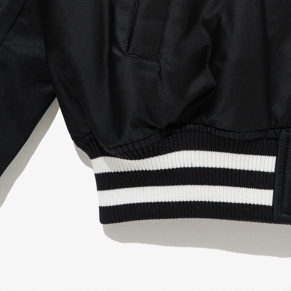 CHICAGO WHITE SOX BLACK AUTHENTIC STADIUM JACKET