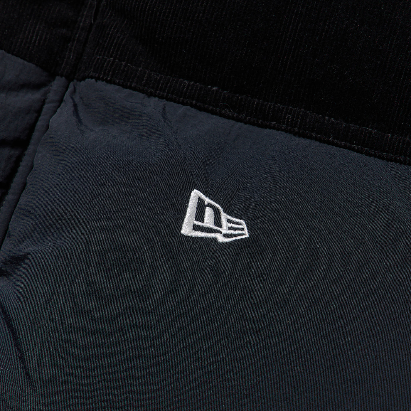 NEW ERA BLACK DRAWSTRING DOWN VEST
