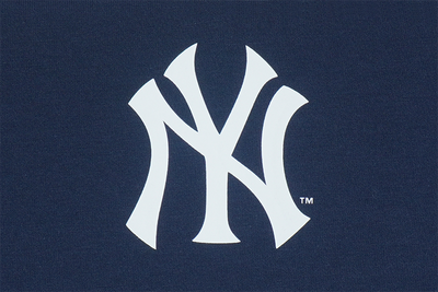 NEW YORK YANKEES GRAPHIC COOLERA™ BLUE OVERSIZED SHORT SLEEVE T-SHIRT