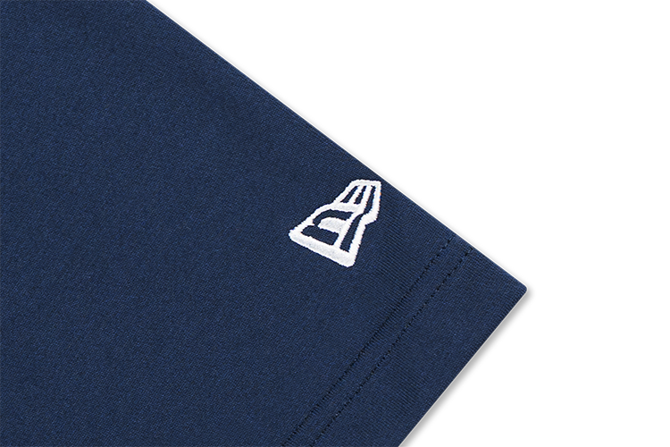 NEW YORK YANKEES GRAPHIC COOLERA™ BLUE OVERSIZED SHORT SLEEVE T-SHIRT