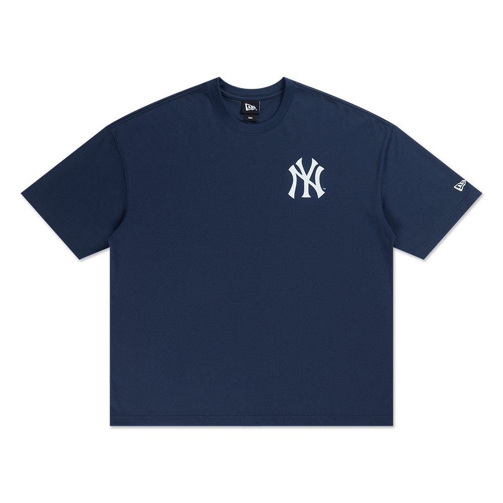 NEW YORK YANKEES GRAPHIC COOLERA™ BLUE OVERSIZED SHORT SLEEVE T-SHIRT