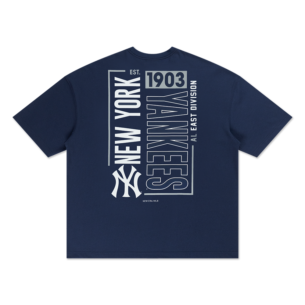 NEW YORK YANKEES GRAPHIC COOLERA™ BLUE OVERSIZED SHORT SLEEVE T-SHIRT