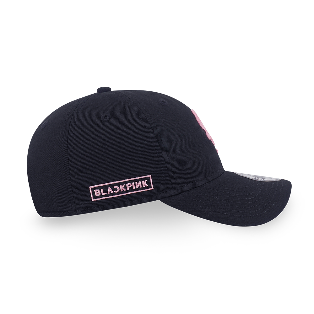 NEW ERA X MLB X BLACKPINK 2025 CHICAGO WHITE SOX BLACK 9TWENTY CAP