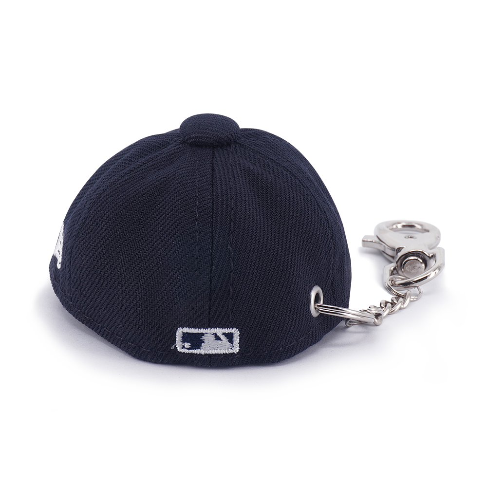 NEW YORK YANKEES NAVY MINI CAP KEYCHAIN – New Era Hong Kong