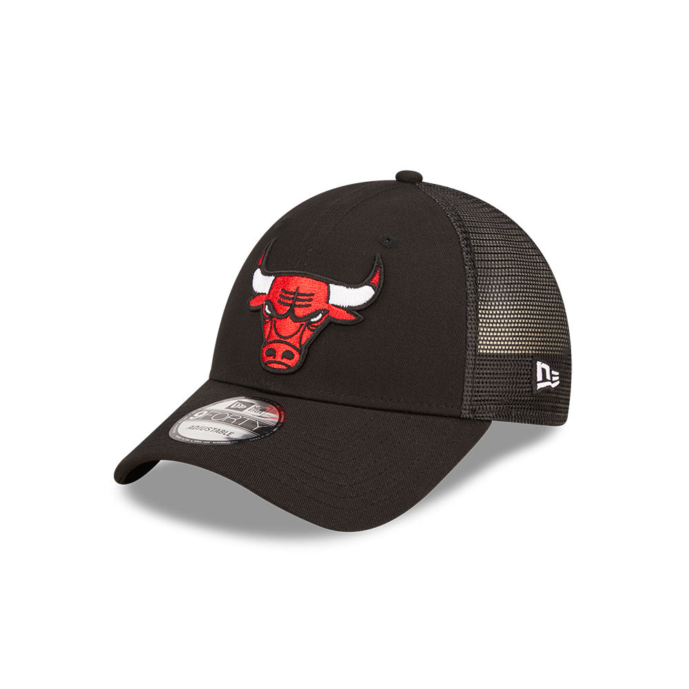 CHICAGO BULLS NBA BLACK 9FORTY TRUCKER CAP