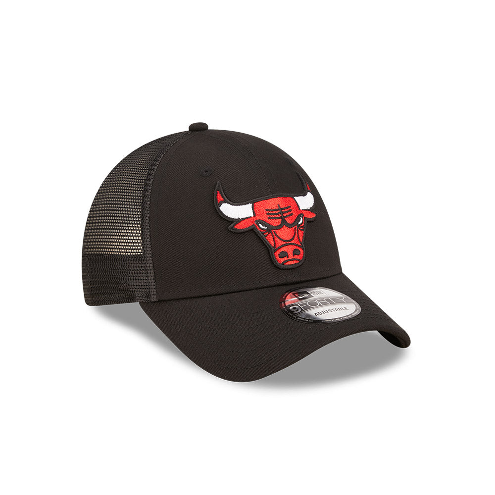 CHICAGO BULLS NBA BLACK 9FORTY TRUCKER CAP