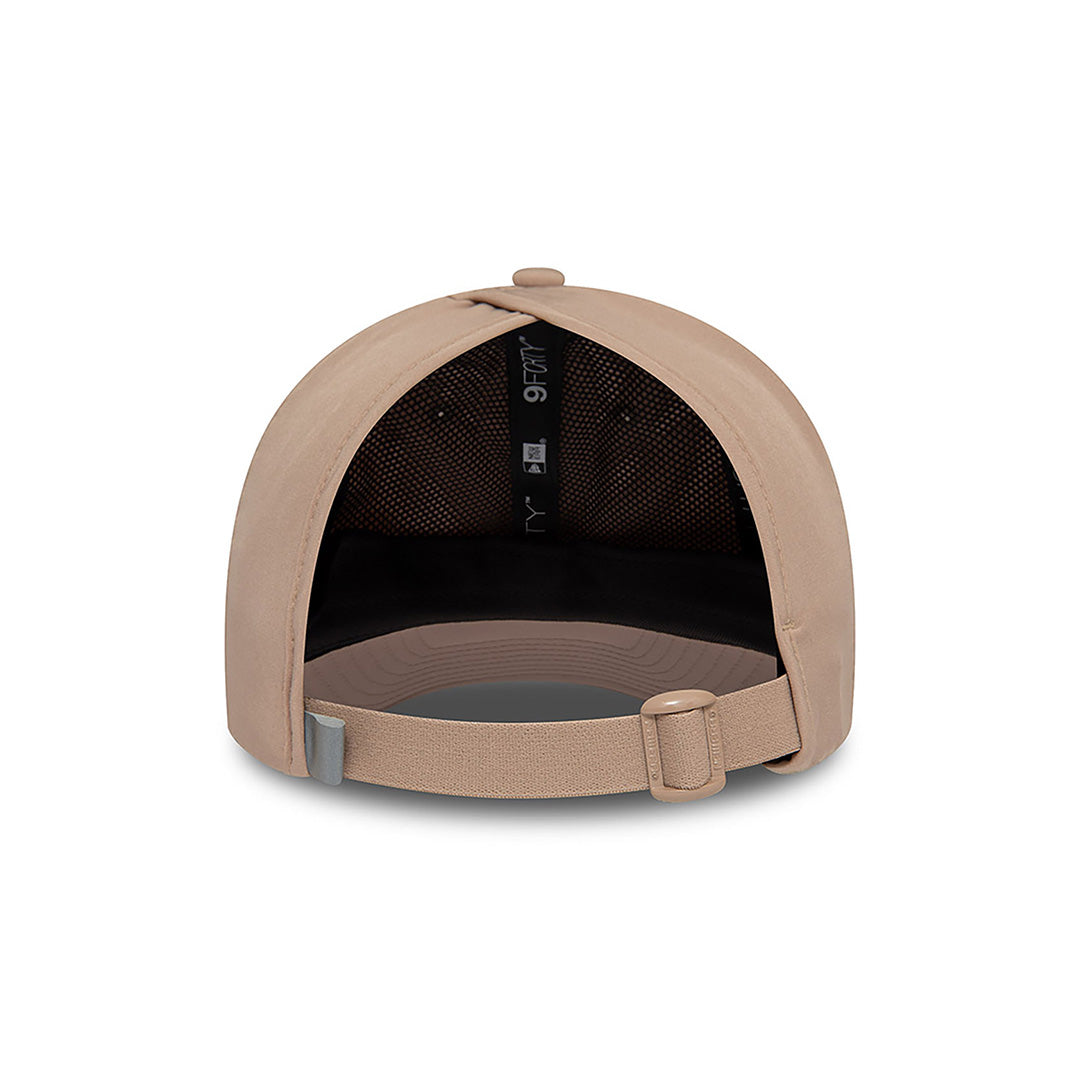 NEW ERA OPEN BACK ASH BROWN WOMEN 9FORTY CAP
