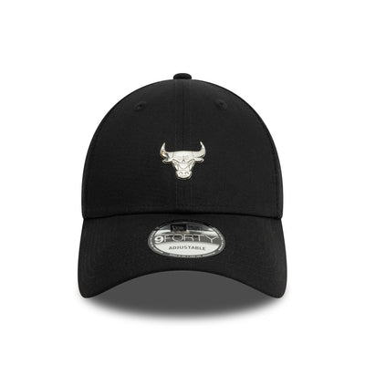 CHICAGO BULLS METALLIC PIN BLACK 9FORTY CAP