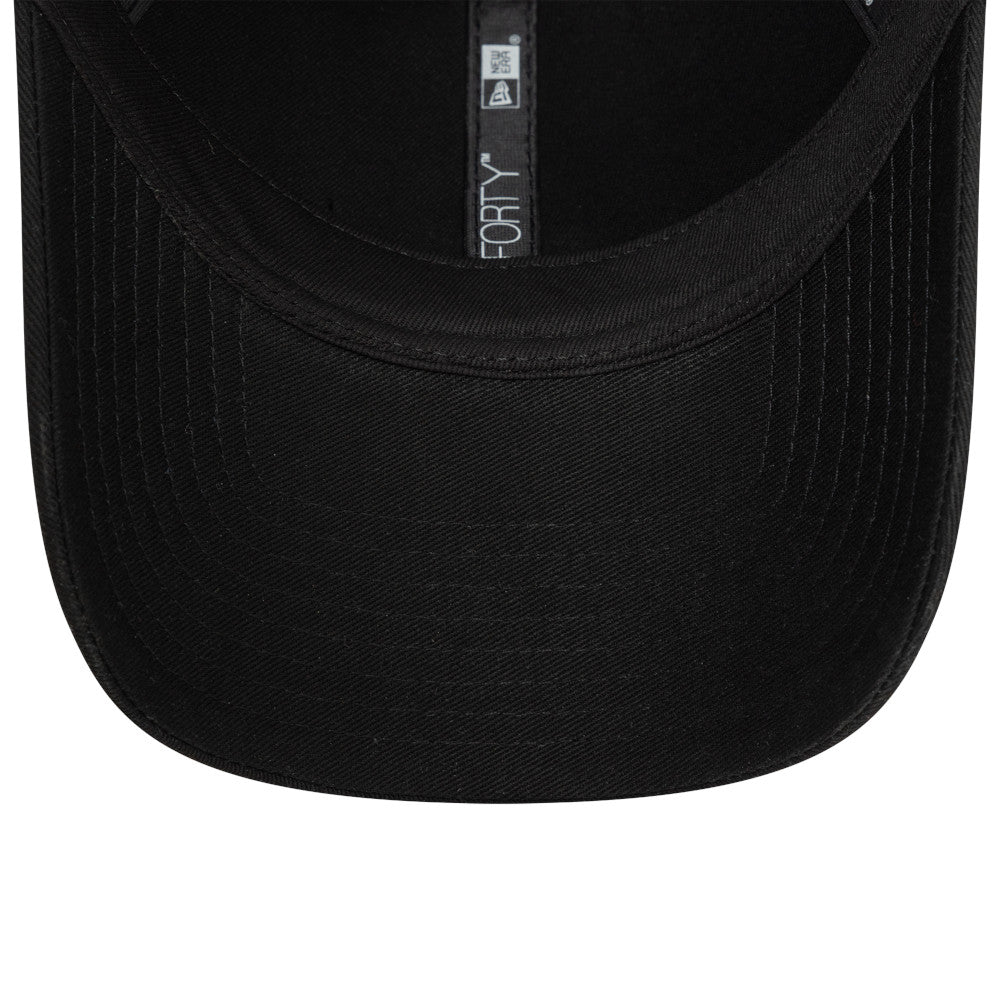 CHICAGO BULLS METALLIC PIN BLACK 9FORTY CAP