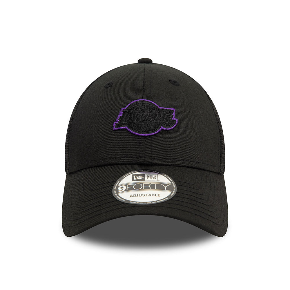 LOS ANGELES LAKERS BLACK 9FORTY TRUCKER CAP