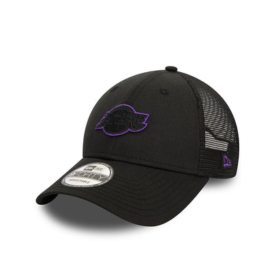 LOS ANGELES LAKERS BLACK 9FORTY TRUCKER CAP