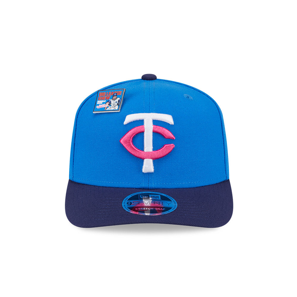 NEW ERA X BIG LEAGUE CHEW MINNESOTA TWINS NAVY VISOR MED BLUE 9SEVENTY STRETCH SNAP CAP