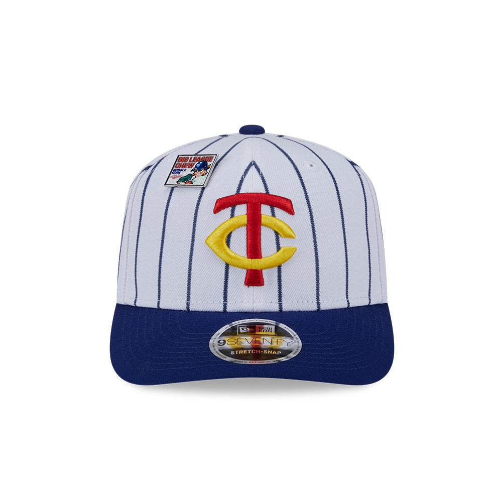 NEW ERA X BIG LEAGUE CHEW MINNESOTA TWINS NAVY VISOR WHITE 9SEVENTY STRETCH SNAP CAP