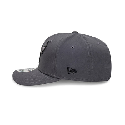 CHICAGO BULLS CARBON STEEL DARK GRAY 9SEVENTY STRETCH SNAP CAP