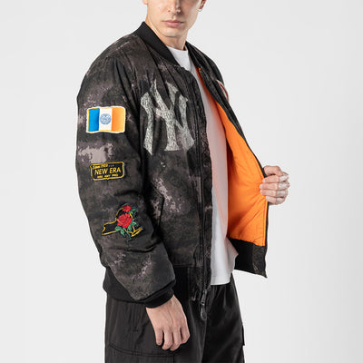 NEW ERA X ALPHA INDUSTRIES NEW YORK YANKEES BLACK REVERSIBLE BOMBER JACKET