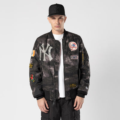 NEW ERA X ALPHA INDUSTRIES NEW YORK YANKEES BLACK REVERSIBLE BOMBER JACKET