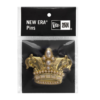 NEW ERA 59FIFTY® DAY NE CROWN BROOCH BLACK AND GOLD PIN
