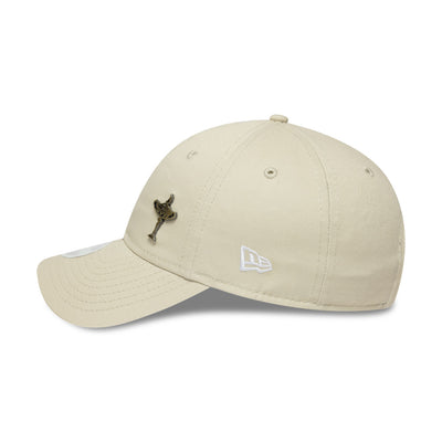 RYDER CUP 2025 TEAM EUROPE REPLICA TROPHY METAL BADGE WHITE WOMEN 9TWENTY CAP