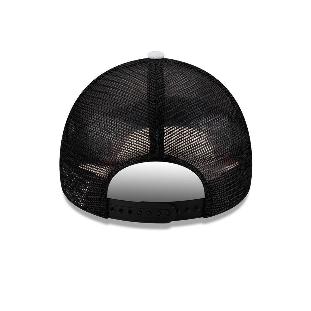 NEW ERA X NETFLIX 2-TONE SCARLET VISOR WHITE 9FORTY AF TRUCKER CAP