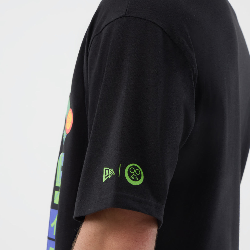 NEW ERA X NETFLIX SAKAMOTO DAYS WORDMARK BLACK OVERSIZED SHORT SLEEVE T-SHIRT