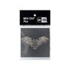 NEW ERA BAT GRAY PIN