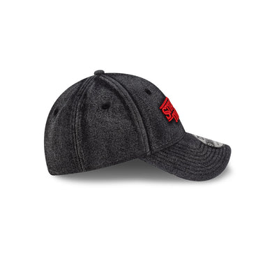 NEW ERA X NETFLIX STRANGER THINGS DISTRESSED BLACK DENIM 9FORTY CAP