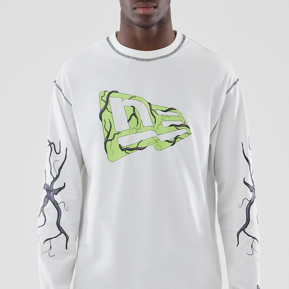 NEW ERA X NETFLIX STRANGER THINGS GRAPHIC WHITE OVERSIZED LONG SLEEVE T-SHIRT