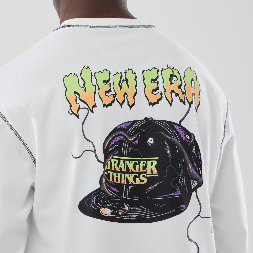 NEW ERA X NETFLIX STRANGER THINGS GRAPHIC WHITE OVERSIZED LONG SLEEVE T-SHIRT