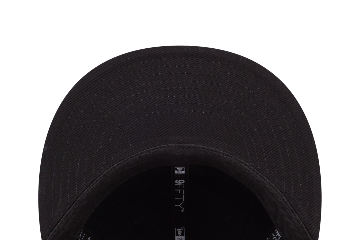 NEW YORK YANKEES MLB METAL BADGE BLACK 9FIFTY  CAP