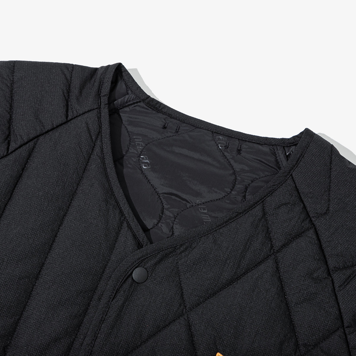 NEW ERA OUTDOOR QUILT PACKABLE BLACK JACKET